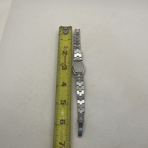 VINTAGE 1970s BULOVA GODDESS OF TIME WIND-UP WATCH BRACELET #3676 Works - Picture 9 of 11